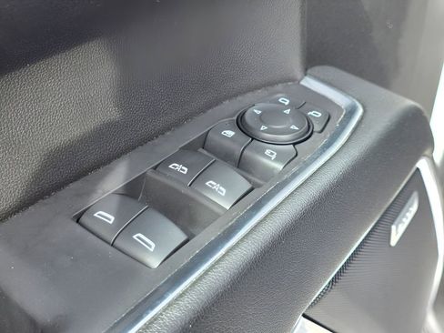 Used 2024 GMC Sierra 1500 SLT w/ SLT Premium Plus Package AWD/4WD image 17