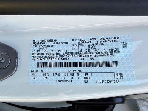 Certified 2023 Lincoln Corsair Reserve w/ Equipment Group 201A AWD/4WD image 29
