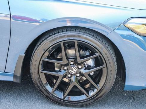 Used 2025 Honda Civic Sport image 8