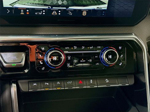New 2026 GMC Sierra 1500 Denali AWD/4WD image 10