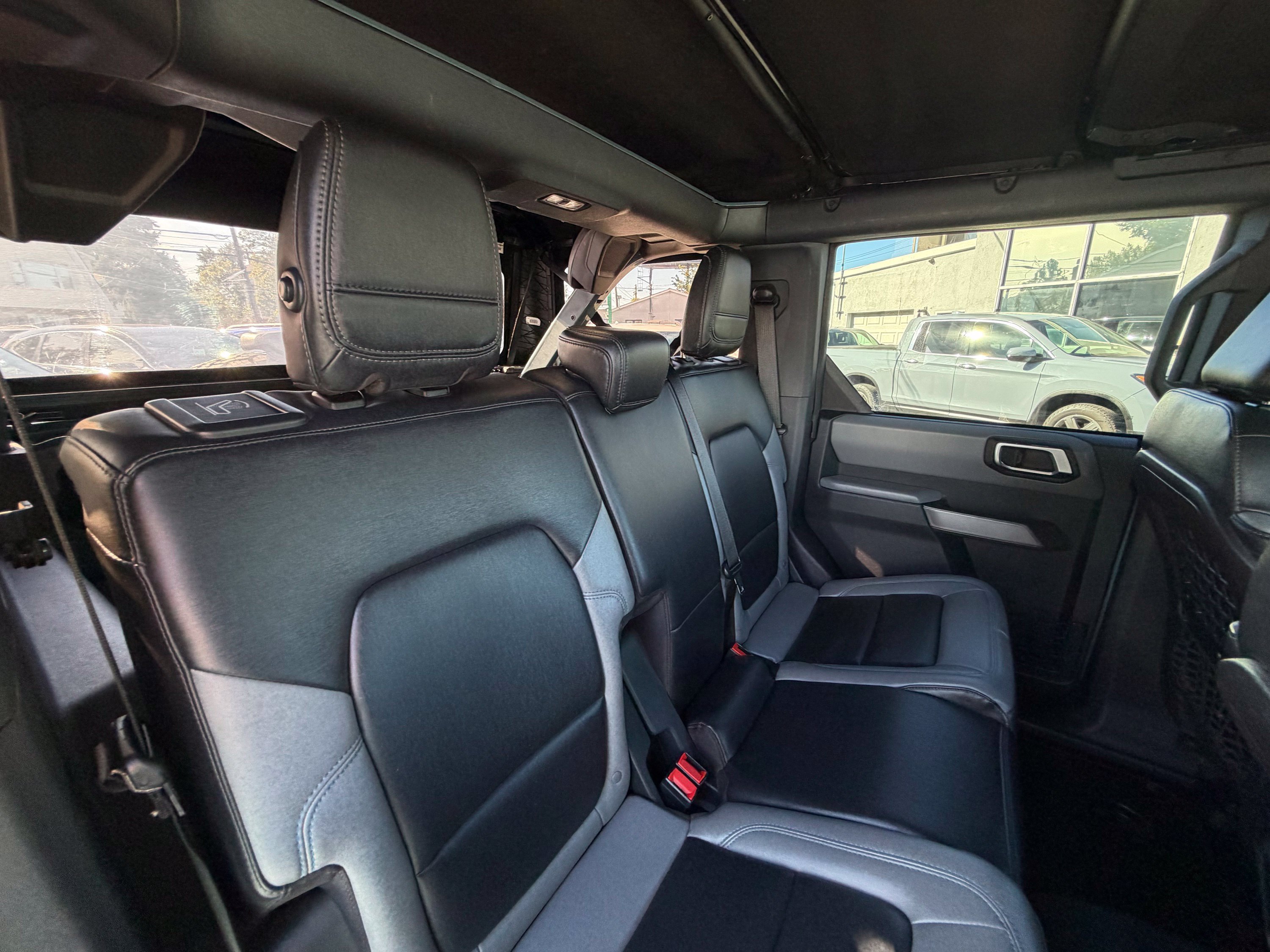 Used 2022 Ford Bronco Black Diamond AWD/4WD image 22