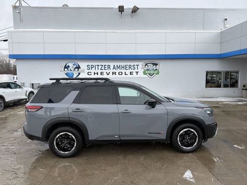 Used 2023 Nissan Pathfinder Rock Creek image 11