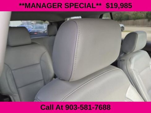 Used 2019 Chevrolet Traverse Premier w/ Driver Confidence II Package image 16