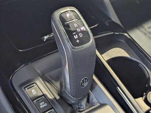 Used 2024 Maserati Levante GT Ultima AWD/4WD image 10