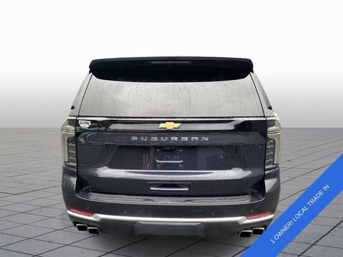 Used 2025 Chevrolet Suburban High Country AWD/4WD image 6