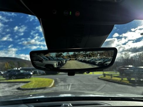 New 2026 Chevrolet Traverse LT w/ Sun and Wheel Package image 33