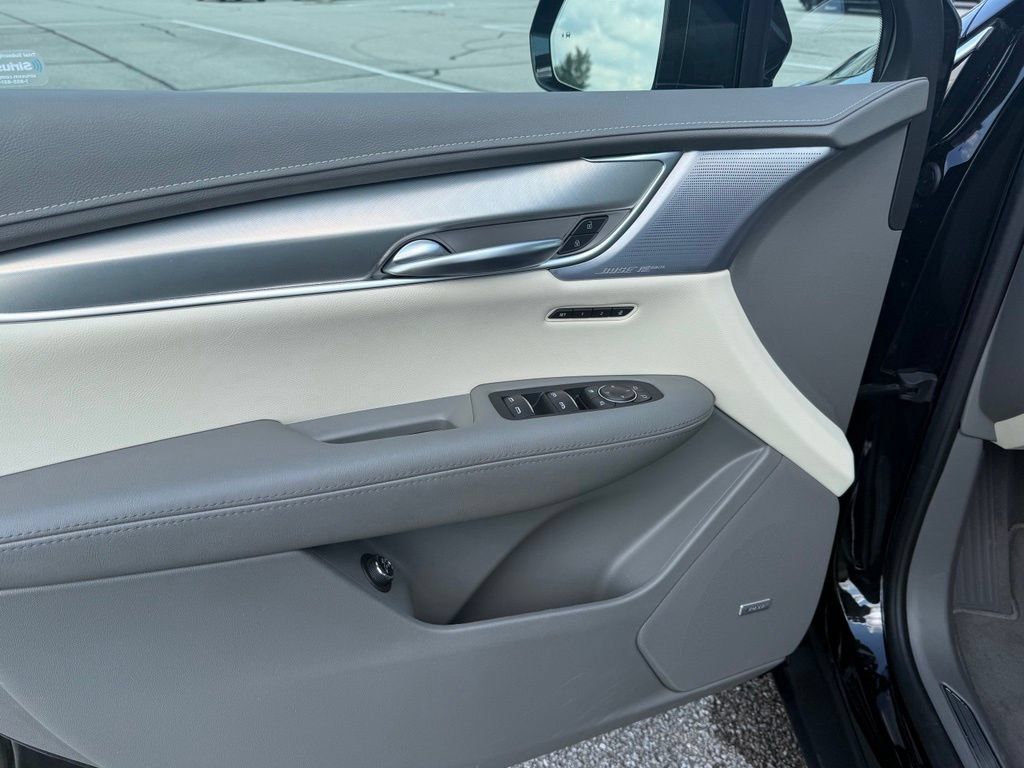 Certified 2024 Cadillac XT5 Premium Luxury AWD/4WD image 24