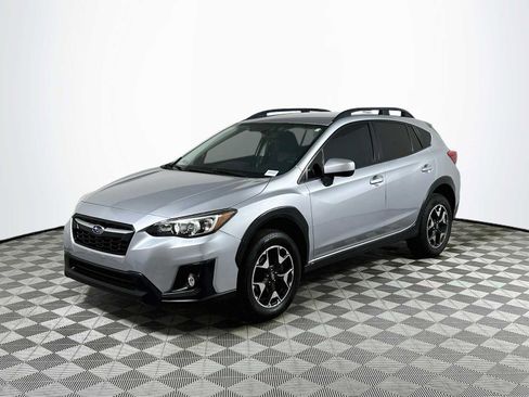 Used 2019 Subaru Crosstrek 2.0i Premium AWD/4WD image 3