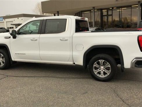 Used 2025 GMC Sierra 1500 SLT image 6