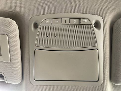 Used 2019 Nissan Rogue SV image 31