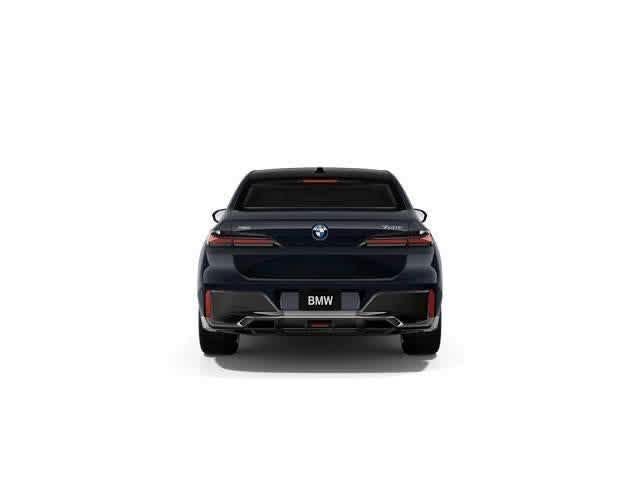 Used 2026 BMW 750e xDrive AWD/4WD image 5