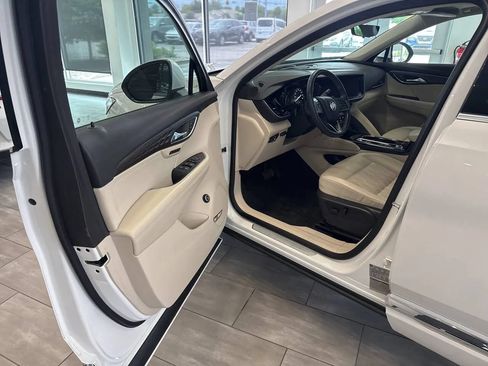 Used 2023 Buick Envision Avenir FWD image 14