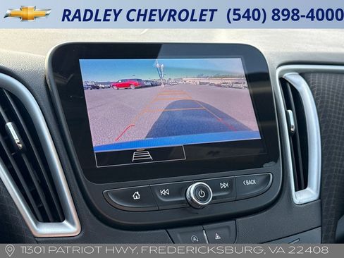 Used 2024 Chevrolet Malibu LT image 9