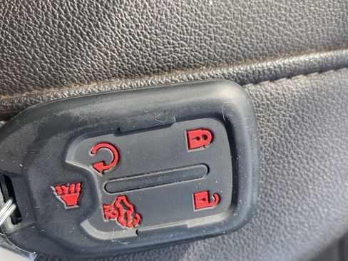 Used 2020 GMC Sierra 1500 Elevation w/ Elevation Value Package image 14