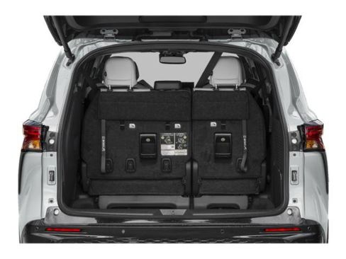 Used 2025 Toyota Sienna XSE AWD/4WD image 10