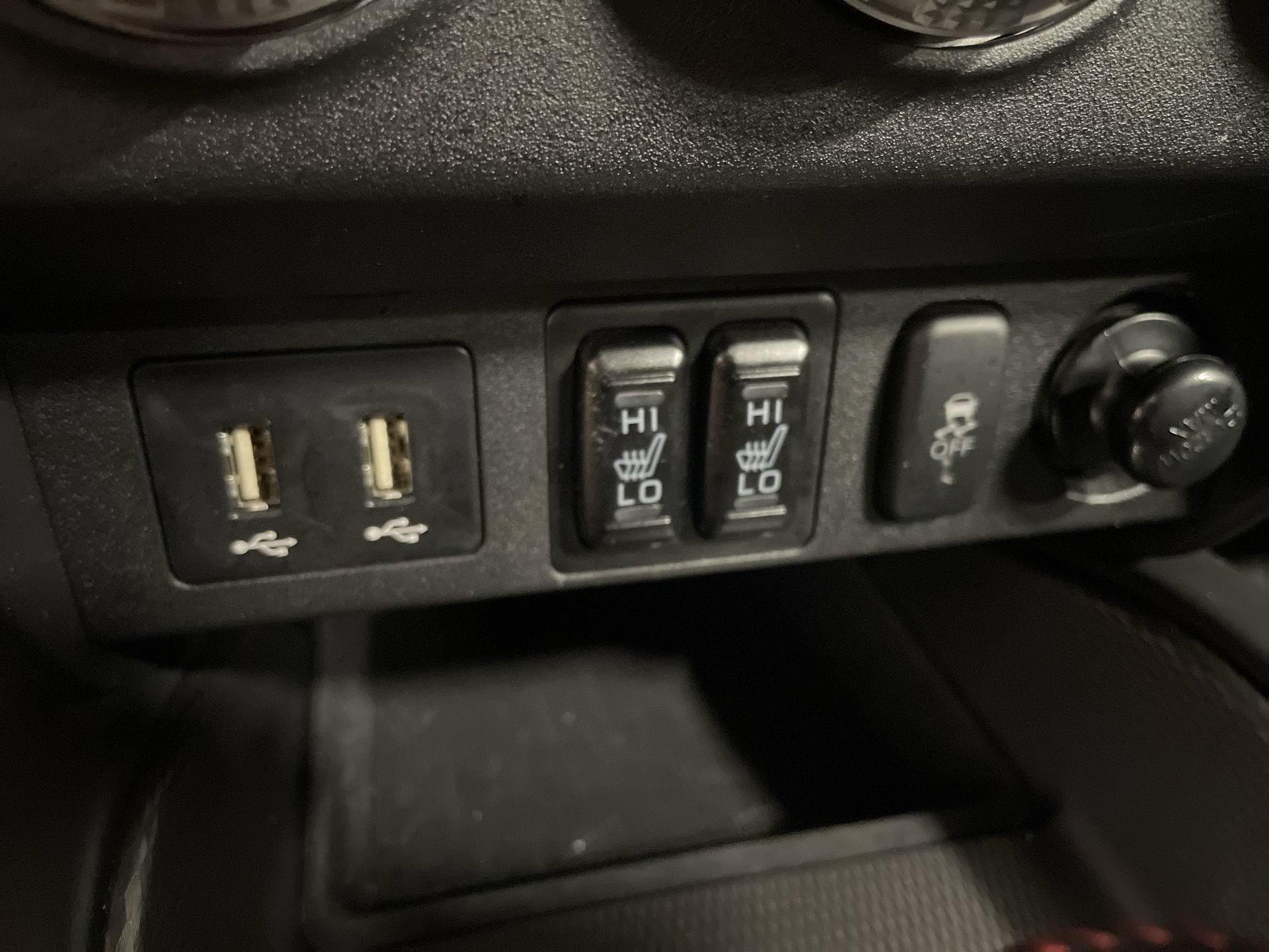 Used 2025 Mitsubishi Outlander Sport AWD image 20