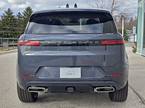 New 2026 Land Rover Range Rover Sport Dynamic SE AWD/4WD image 4