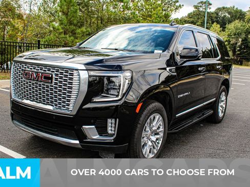 Used 2024 GMC Yukon Denali image 3