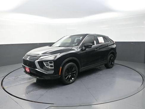 Used 2023 Mitsubishi Eclipse Cross LE AWD/4WD image 56