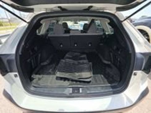 Used 2024 Subaru Outback Premium AWD/4WD image 23