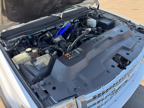 Used 2013 GMC Sierra 2500 SLE w/ SLE Preferred Package image 23