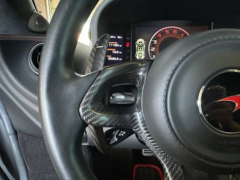 Used 2016 McLaren 570S Coupe RWD image 38
