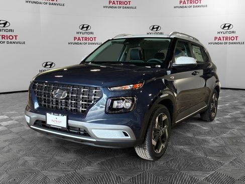 New 2026 Hyundai Venue SEL image 7