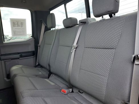 Used 2016 Ford F150 XLT w/ Equipment Group 302A Luxury AWD/4WD image 31