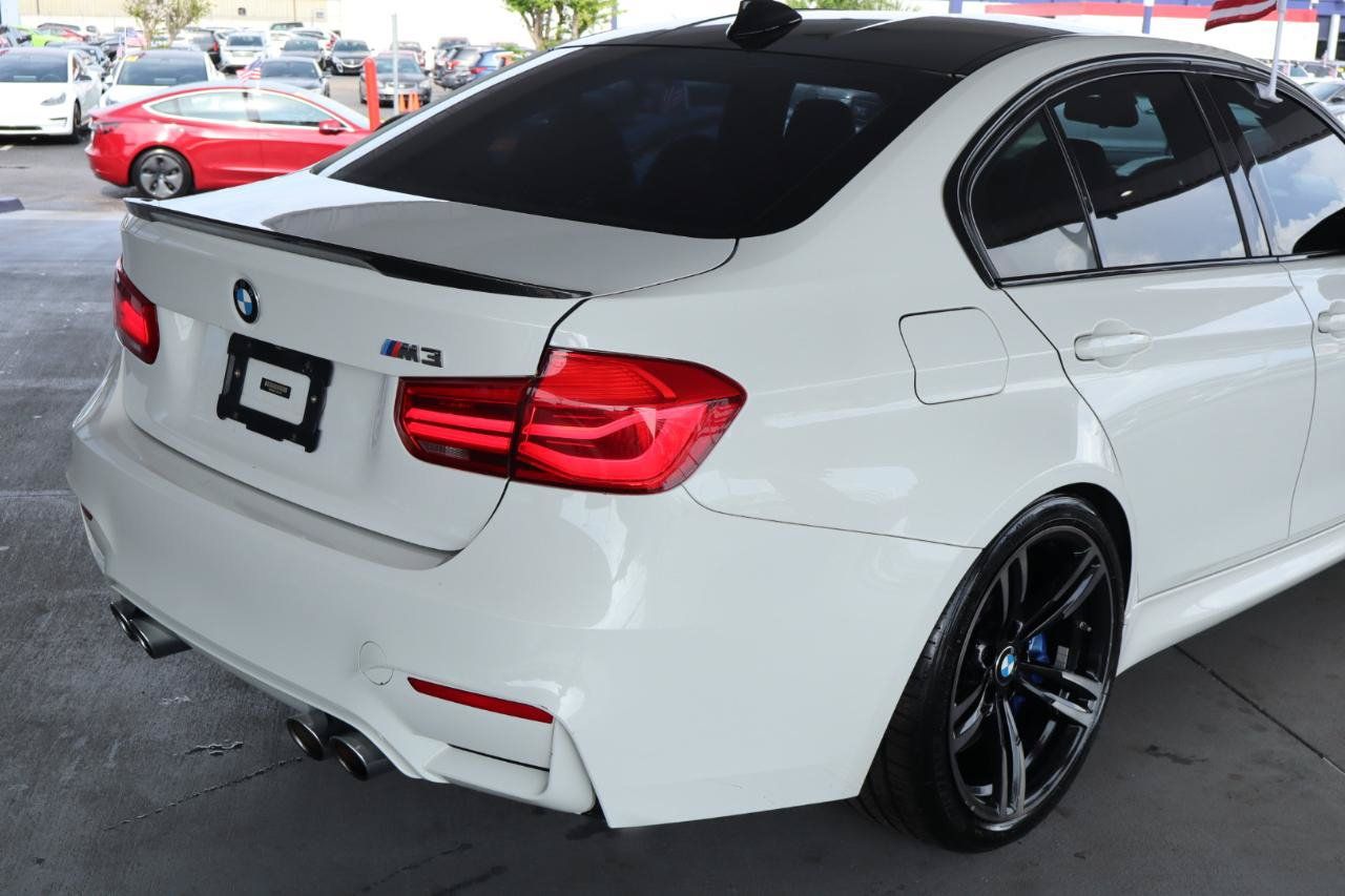 Used 2018 BMW M3 RWD image 7