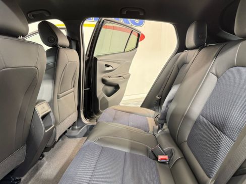 New 2025 Buick Envista Preferred w/ Convenience I Package image 9