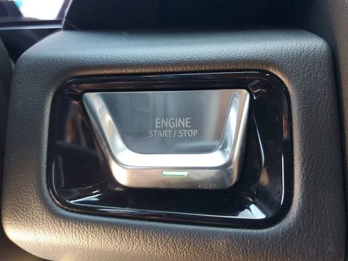New 2026 GMC Yukon Denali AWD/4WD image 24