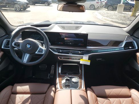 New 2026 BMW X5 xDrive40i w/ M Sport Package image 21