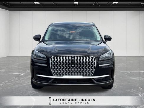 Certified 2024 Lincoln Corsair AWD image 3