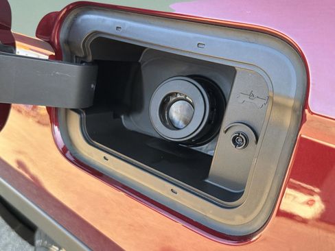 New 2026 Jeep Grand Cherokee L Laredo RWD image 34