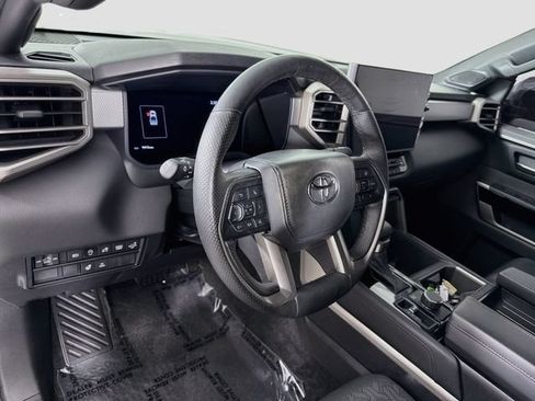 Certified 2025 Toyota Tundra Limited AWD/4WD image 10