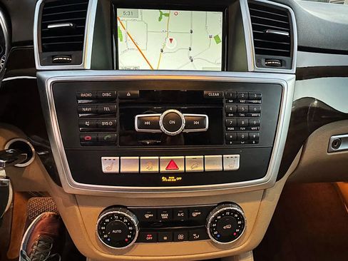 Used 2015 Mercedes-Benz ML 350 4MATIC image 21