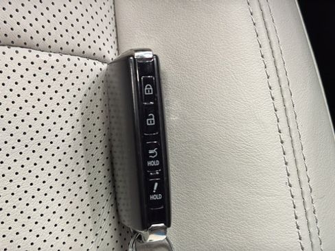 Used 2024 MAZDA CX-90 Plug-In Hybrid w/ Premium Plus AWD/4WD image 21