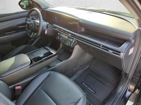 Used 2025 Hyundai Tucson SEL image 25