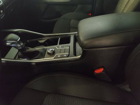 Used 2022 Kia Sorento LX FWD image 26