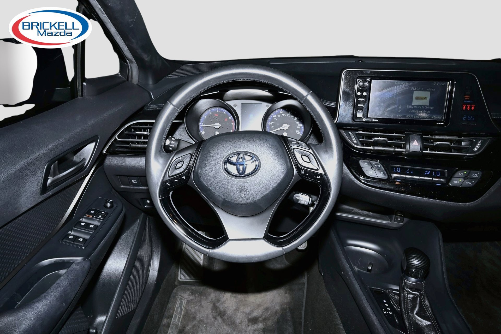 Used 2018 Toyota C-HR XLE FWD image 16