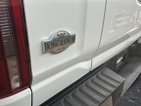 Used 2025 Ford F150 King Ranch AWD/4WD image 41