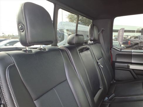 Used 2019 Ford F150 Lariat image 14