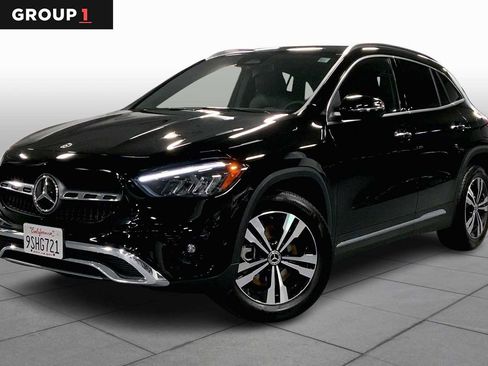 Used 2025 Mercedes-Benz GLA 250 image 1