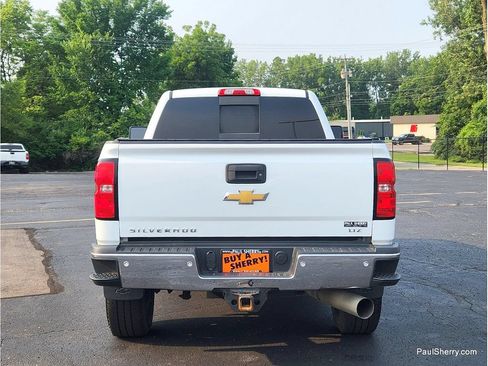 Used 2018 Chevrolet Silverado 2500 LTZ w/ Duramax Plus Package AWD/4WD image 9