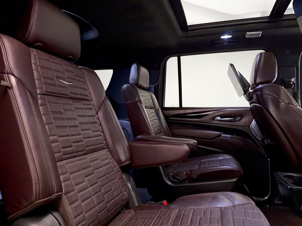 Used 2023 Cadillac Escalade ESV Premium Luxury Platinum w/ LPO, Radiant Package AWD/4WD image 29