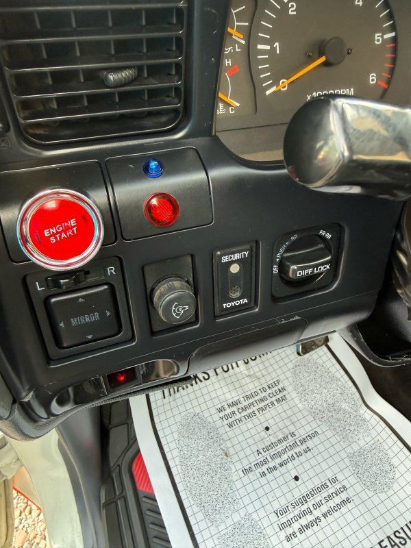 Used 1994 Toyota Land Cruiser AWD/4WD image 23
