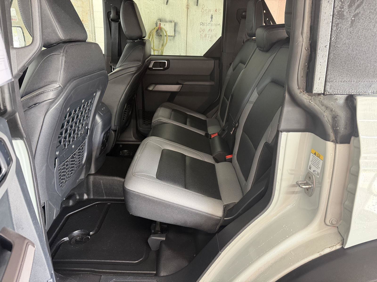 Used 2023 Ford Bronco Black Diamond AWD/4WD image 24