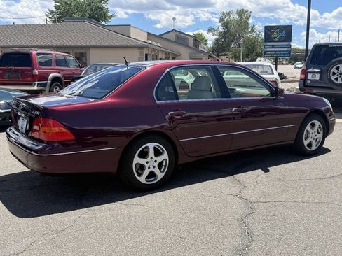 Used 2003 Lexus LS 430 RWD image 18