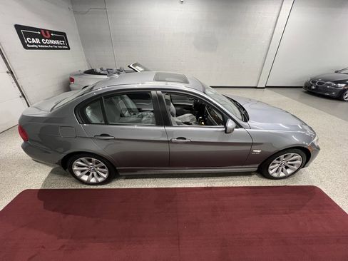 Used 2011 BMW 328i xDrive Sedan image 13