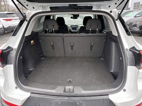 Used 2023 Chevrolet TrailBlazer LT FWD image 7